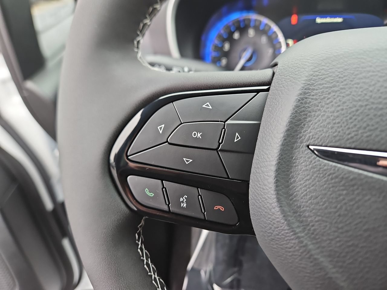 New 2026 Chrysler Pacifica Select w/ S Appearance Package FWD image 30