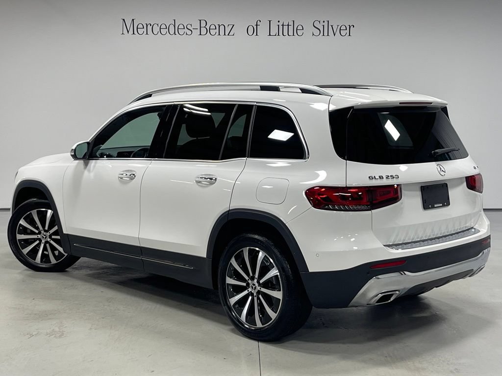 Certified 2023 Mercedes-Benz GLB 250 4MATIC image 3