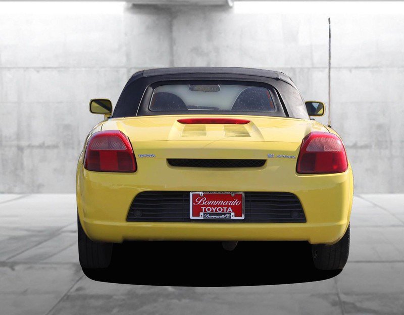 Used 2000 Toyota MR2 image 6