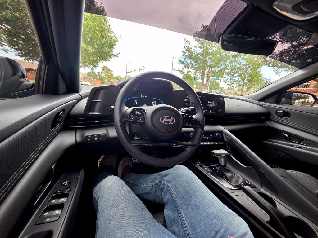 New 2026 Hyundai Elantra SEL Sport FWD image 41