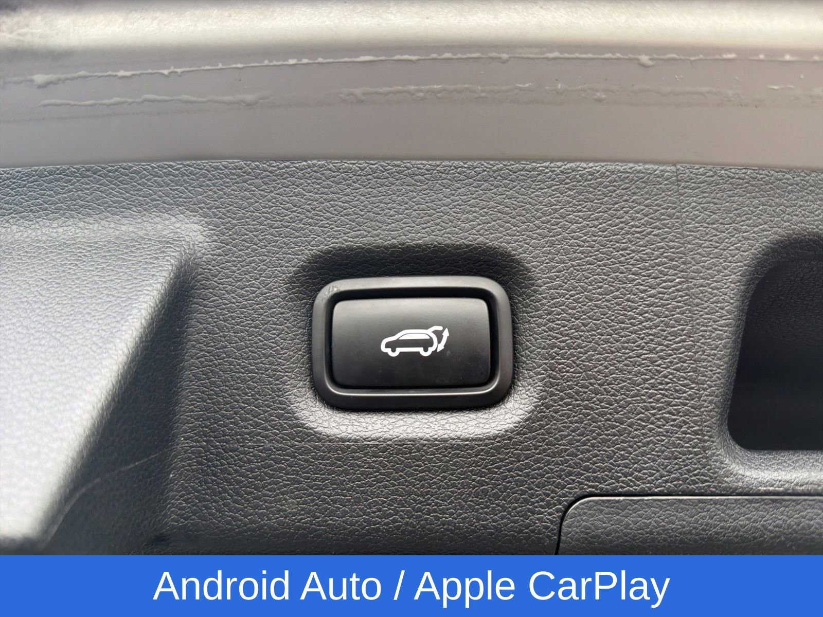 Used 2023 Hyundai Santa Fe SEL image 18