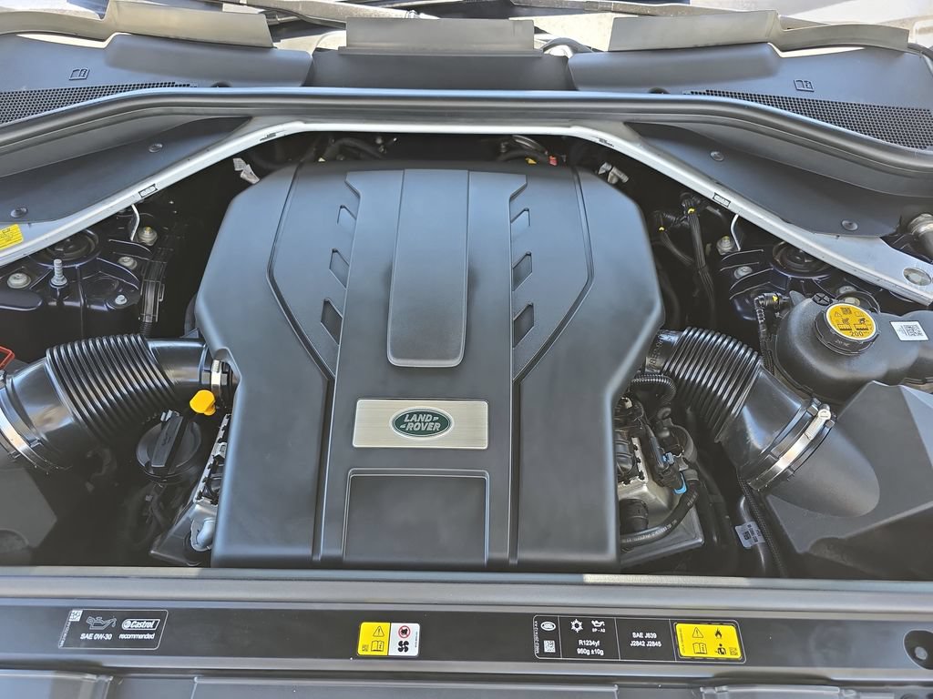 Certified 2023 Land Rover Range Rover Autobiography AWD/4WD image 32