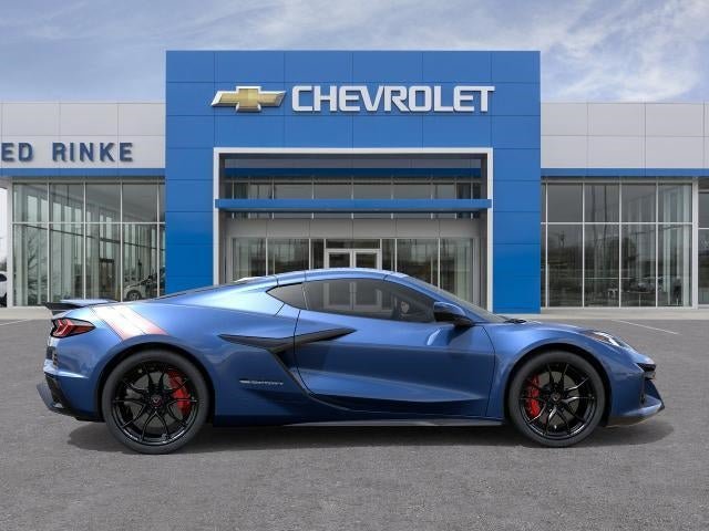 New 2027 Chevrolet Corvette Grand Sport w/ Z52 Sport Performance Package RWD image 5