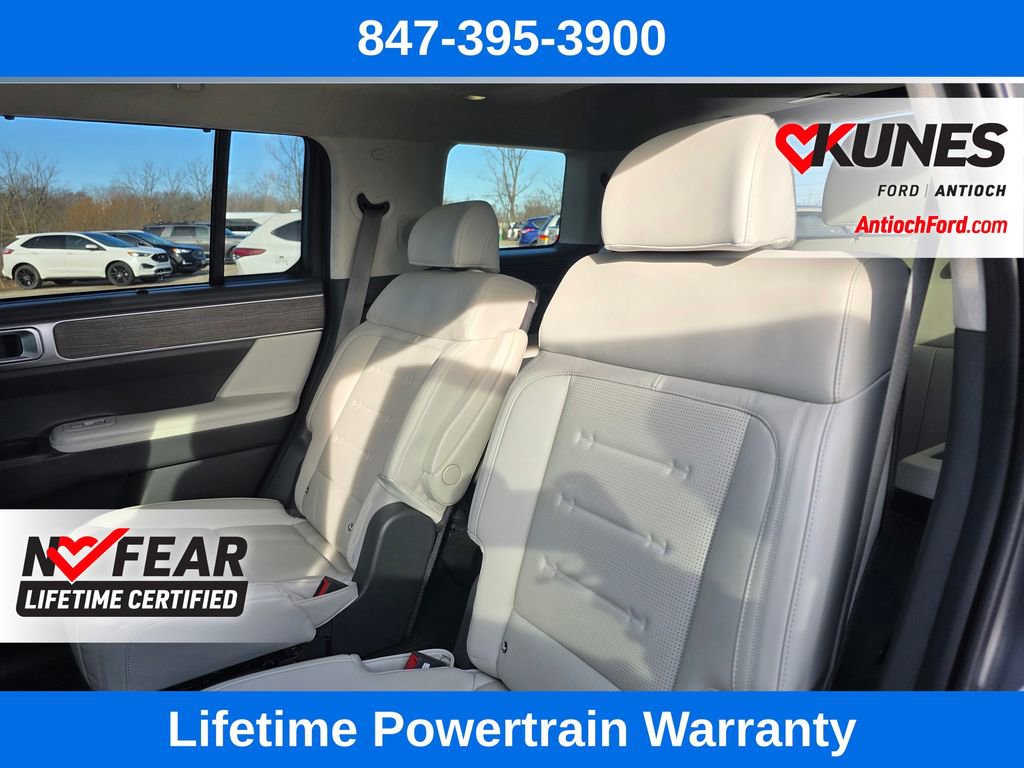 Used 2025 Hyundai Santa Fe Calligraphy image 24