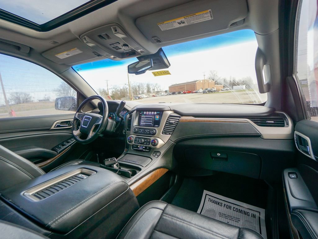 Used 2019 GMC Yukon XL Denali w/ Denali Ultimate Package image 18