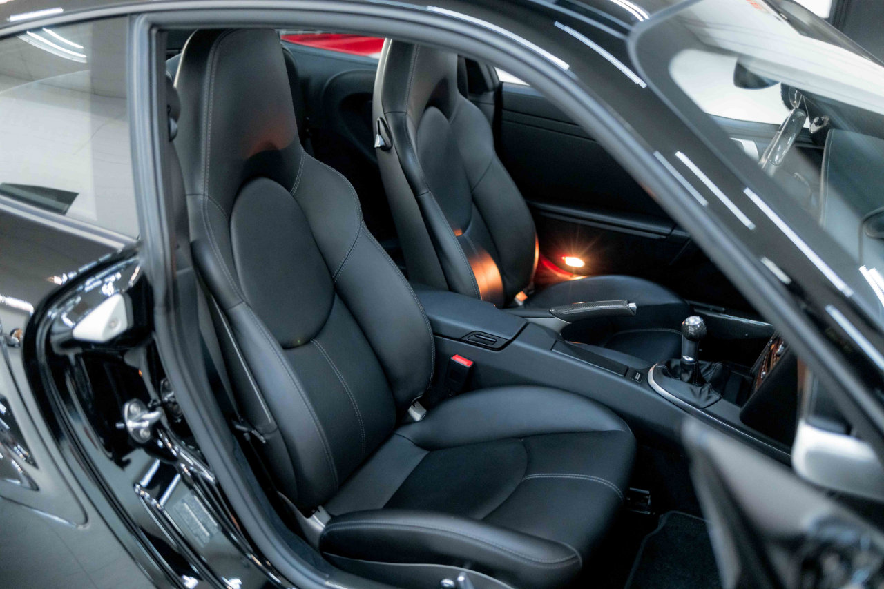 Used 2012 Porsche 911 Turbo image 61