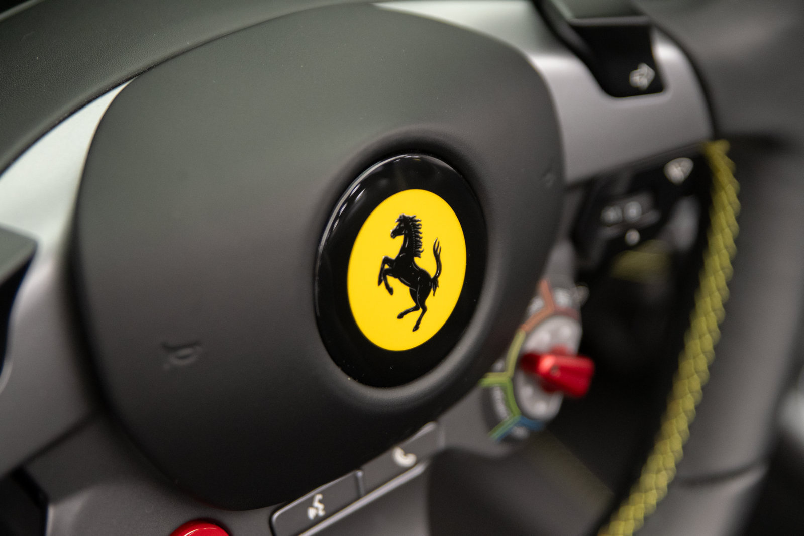 Used 2023 Ferrari Portofino M RWD image 27