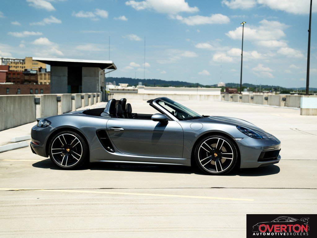 Used 2025 Porsche 718 Boxster GTS image 3