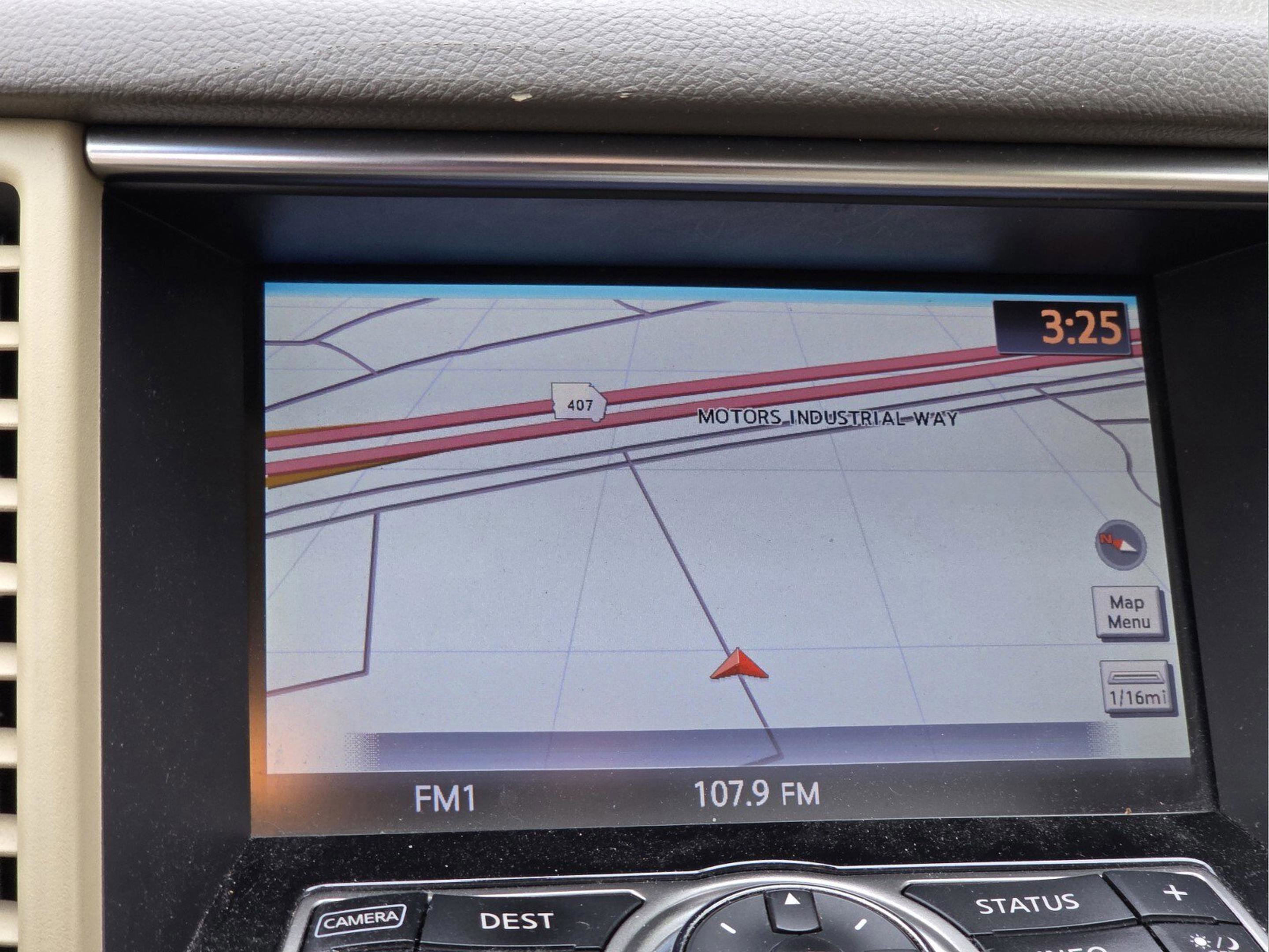 Used 2010 INFINITI FX35 2WD w/ Navigation Pkg image 12