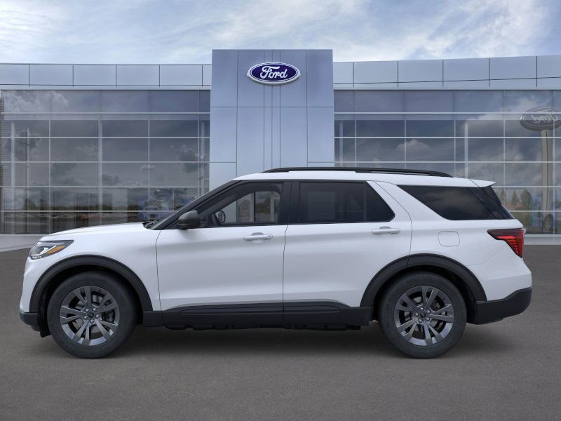 New 2026 Ford Explorer Active w/ Active Comfort Package image 3