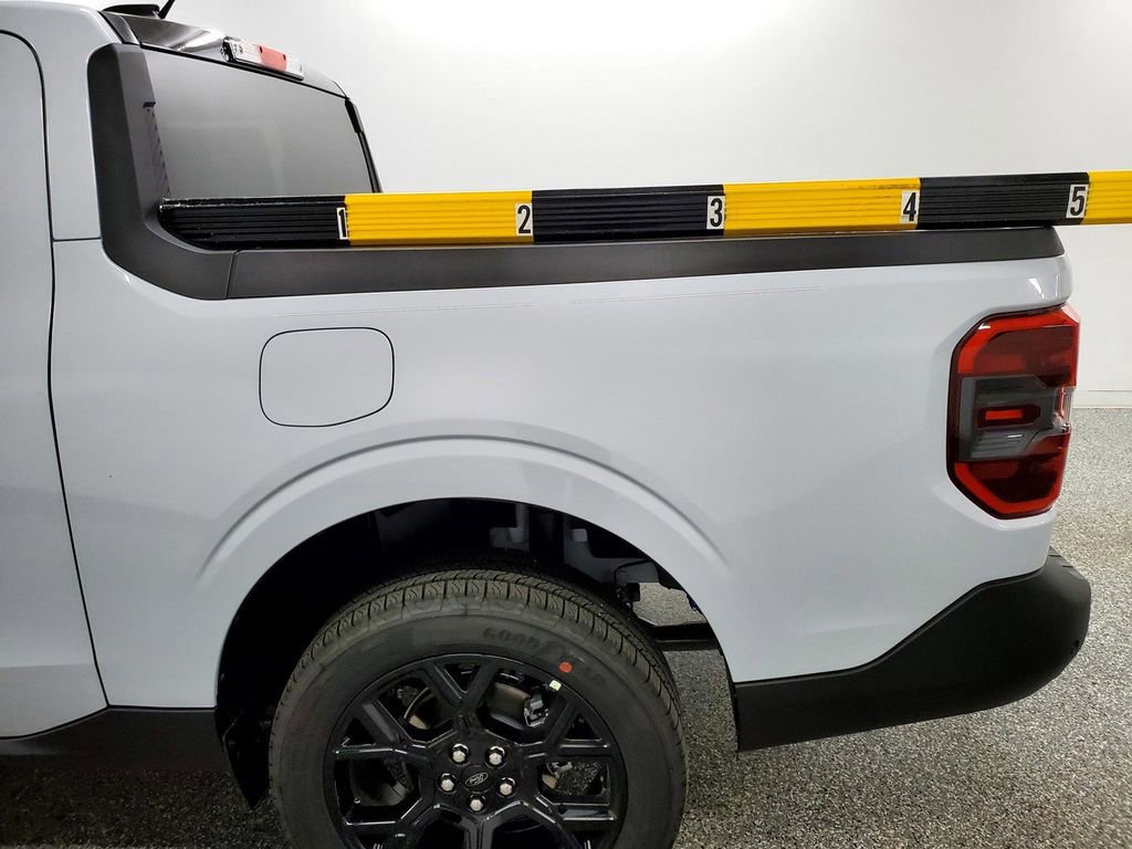 New 2025 Ford Maverick XLT w/ XLT Luxury Package image 8