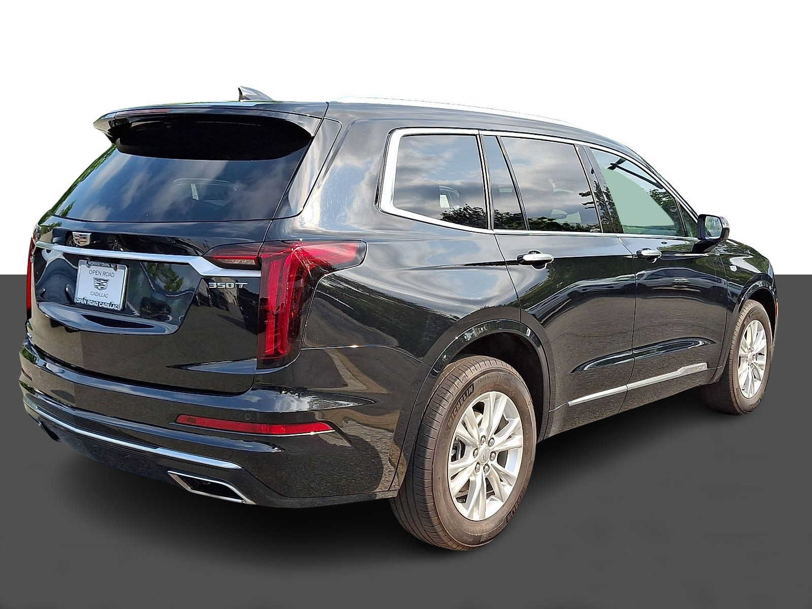 Used 2024 Cadillac XT6 Luxury AWD/4WD image 6