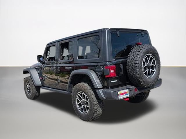Used 2025 Jeep Wrangler Unlimited Rubicon AWD/4WD image 3