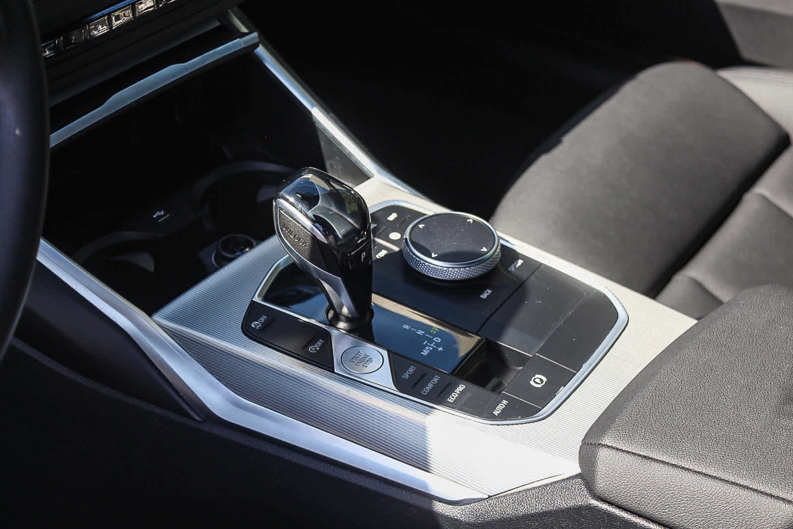 Used 2020 BMW 330i Sedan image 19