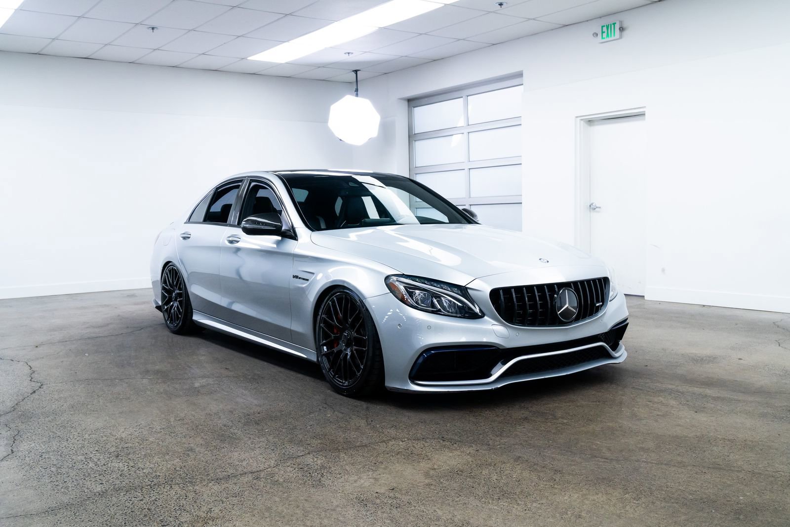 Used 2016 Mercedes-Benz C 63 AMG S image 28