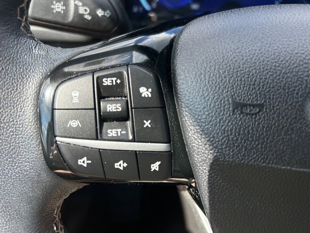 Used 2022 Ford Escape Titanium w/ Titanium Elite Package image 23