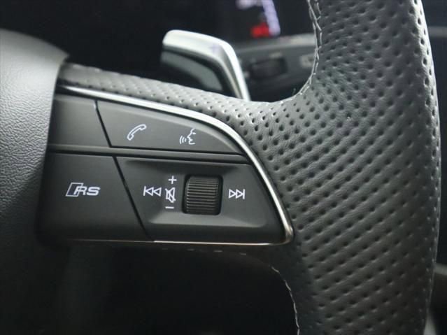 New 2025 Audi RS Q8 performance image 13