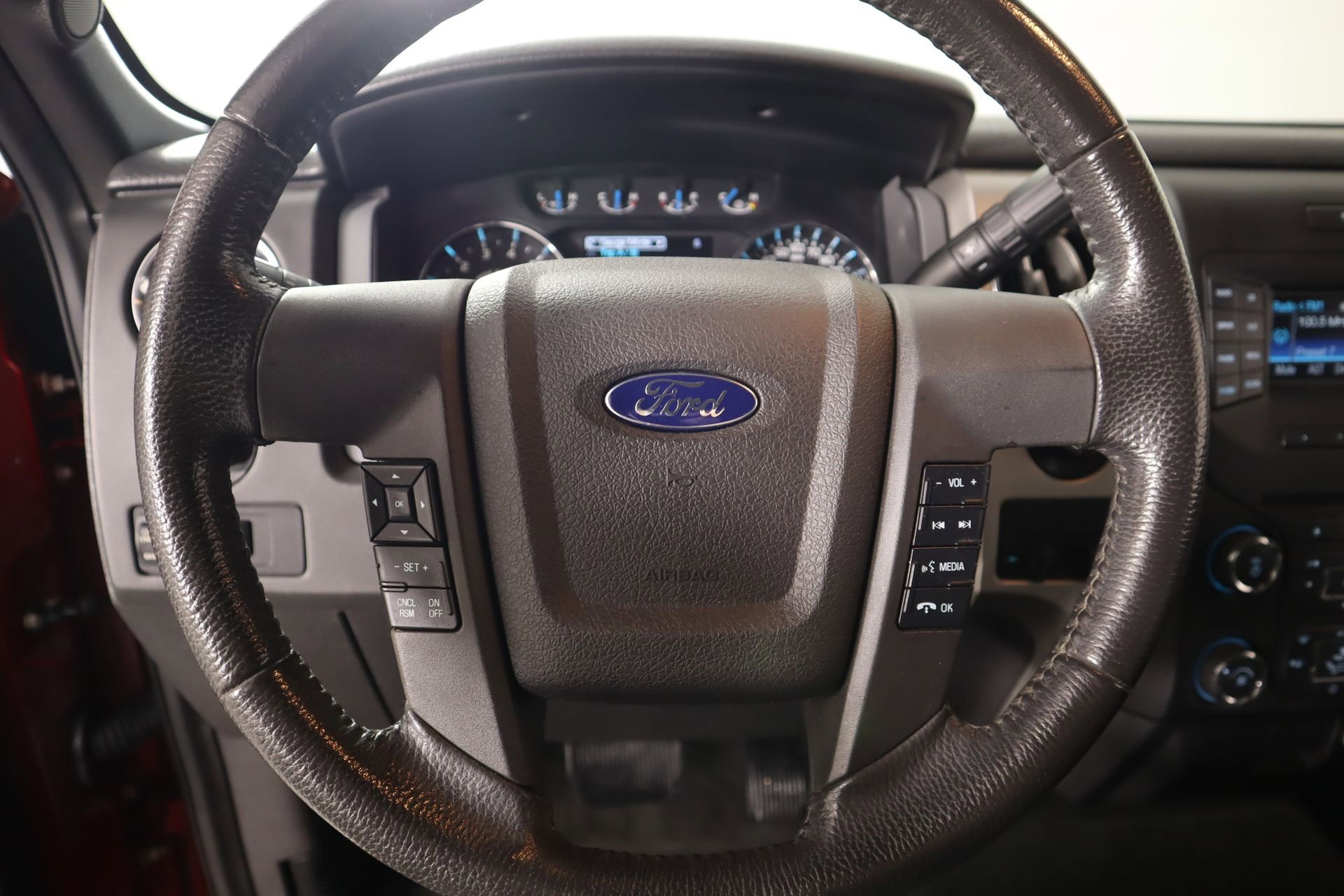 Used 2014 Ford F150 XLT w/ Equipment Group 302A Luxury image 3