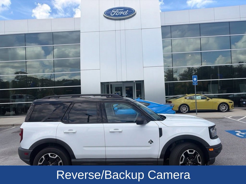 Used 2022 Ford Bronco Sport Outer Banks AWD/4WD image 2