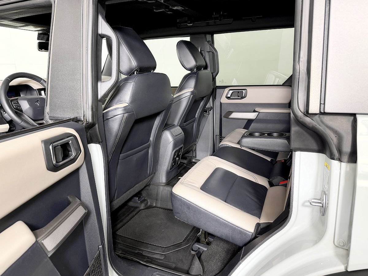 Used 2021 Ford Bronco Wildtrak image 45