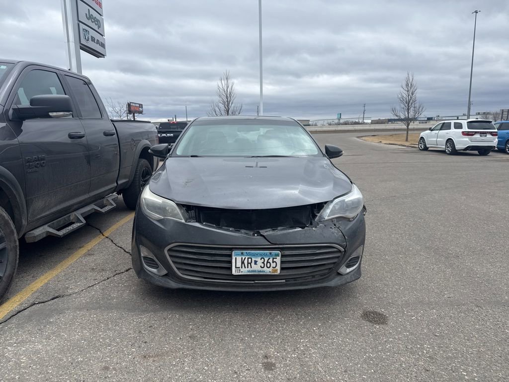 Used 2013 Toyota Avalon XLE video 2