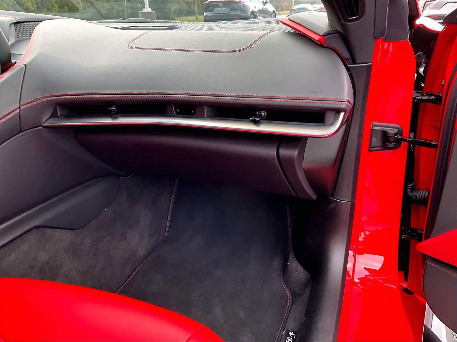 Used 2024 Chevrolet Corvette Z06 RWD image 13