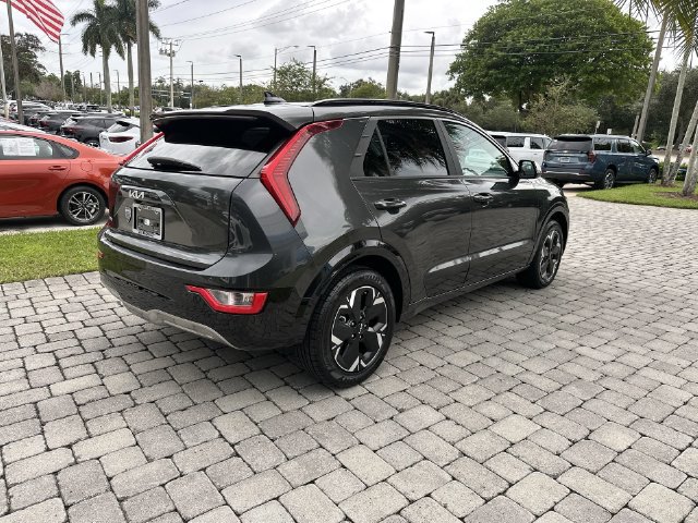 Used 2024 Kia Niro Wind FWD image 38