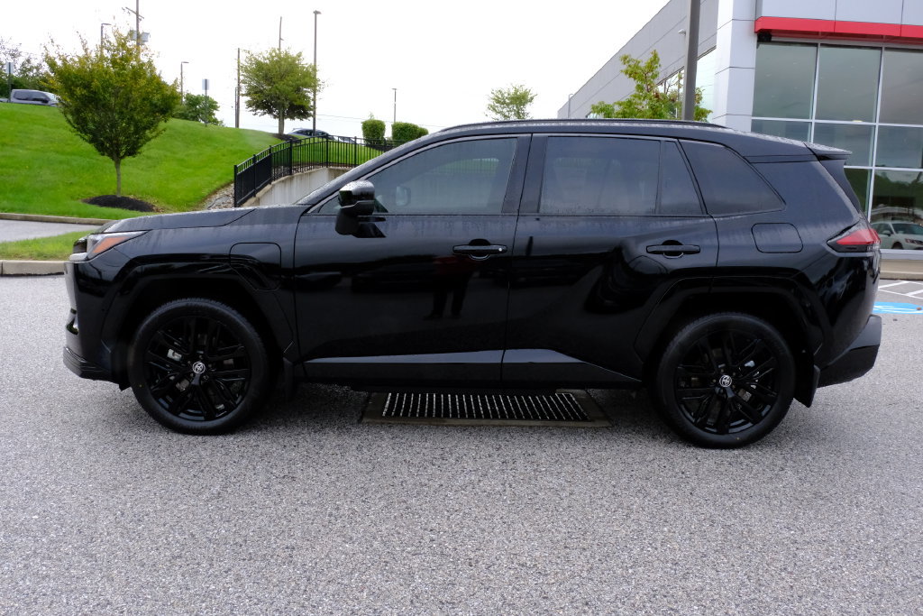 New 2026 Toyota RAV4 XSE AWD/4WD image 6