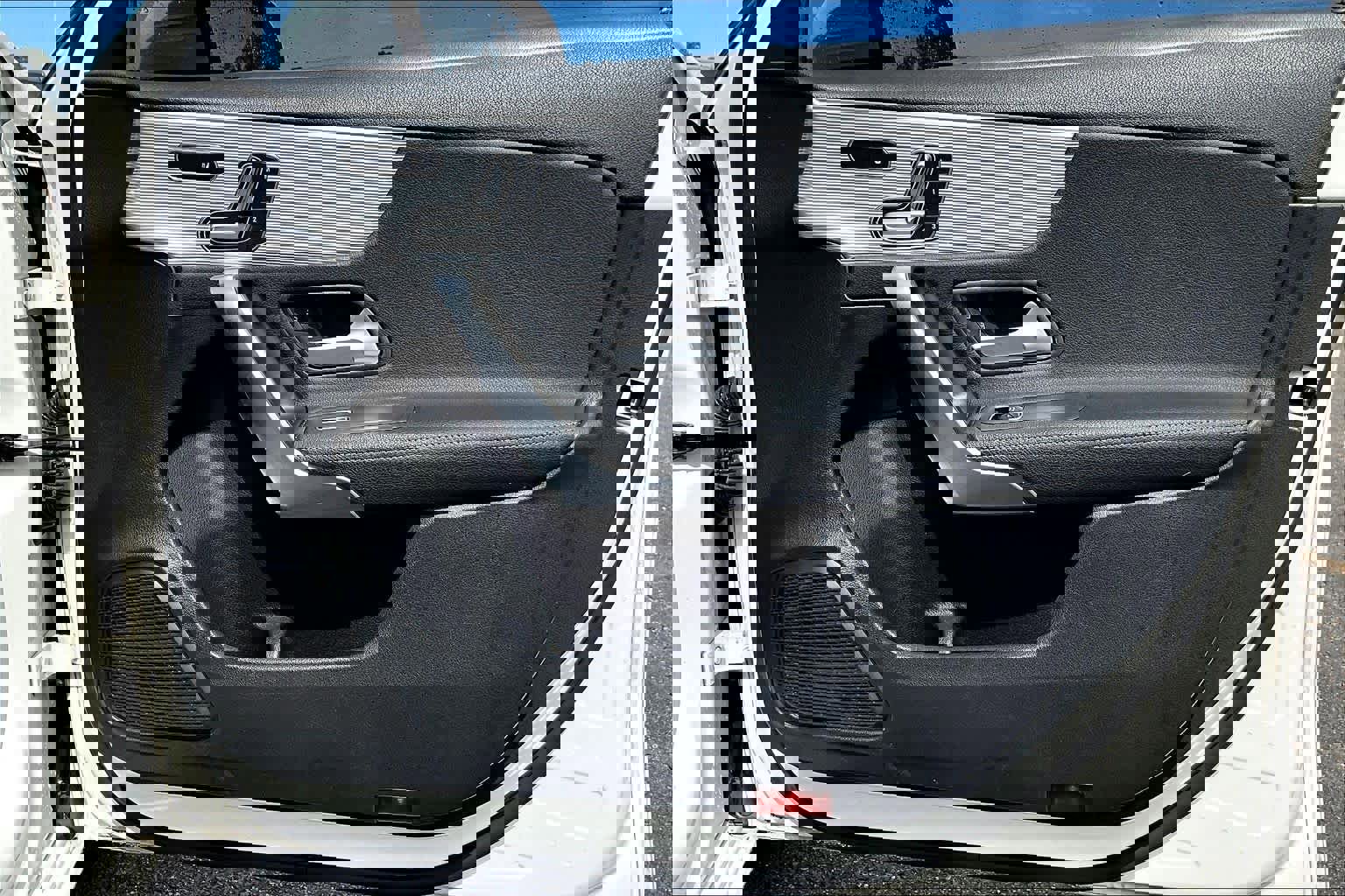 Used 2020 Mercedes-Benz A 220 image 22