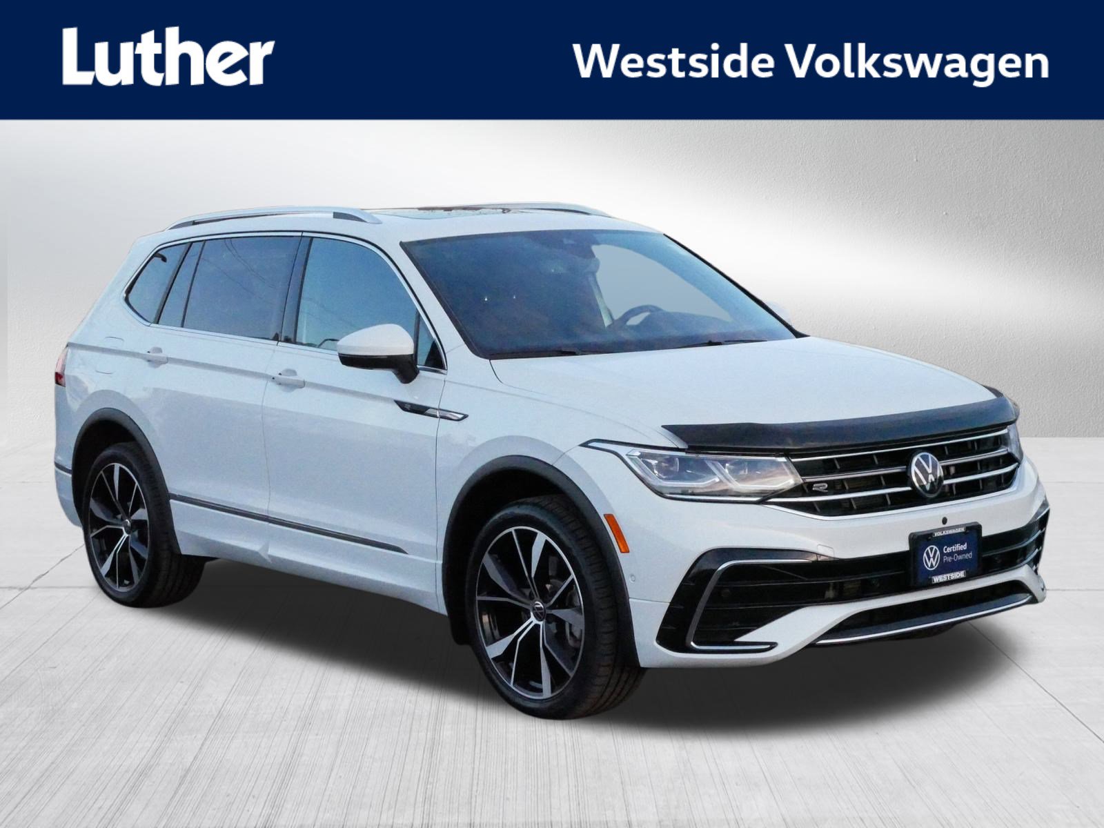 Certified 2022 Volkswagen Tiguan SEL R-Line image 1