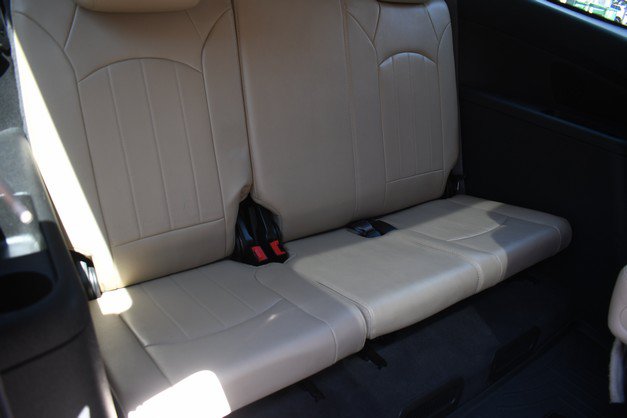 Used 2012 Chevrolet Traverse LTZ AWD/4WD image 31
