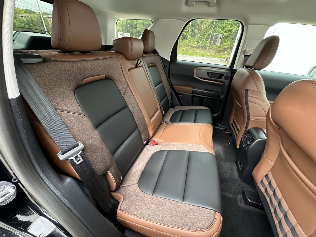 New 2026 Ford Bronco Sport Outer Banks w/ Outer Banks Tech Package+ AWD/4WD image 25