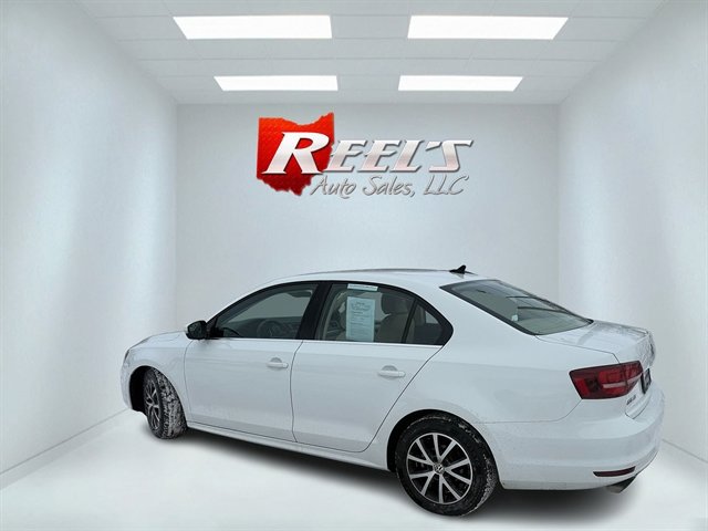Used 2017 Volkswagen Jetta SE image 26