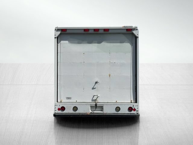 Used 2014 Ford E-350 and Econoline 350 Super Duty w/ A/C Prep Package RWD image 5