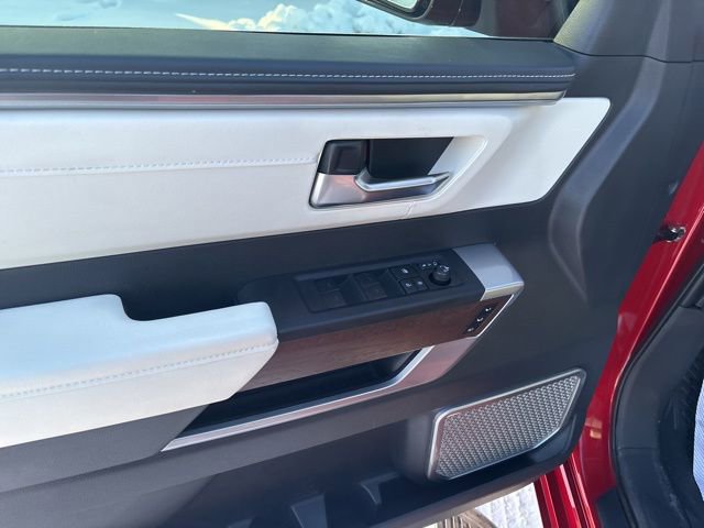 Used 2024 Toyota Sequoia Capstone image 12