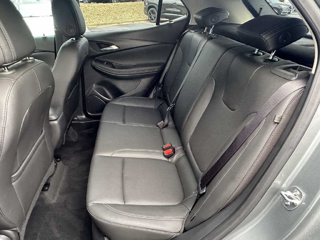 Used 2024 Buick Encore GX Sport Touring FWD image 26