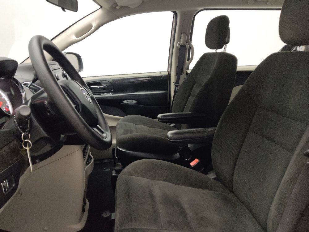 Used 2015 Dodge Grand Caravan American Value Package image 17