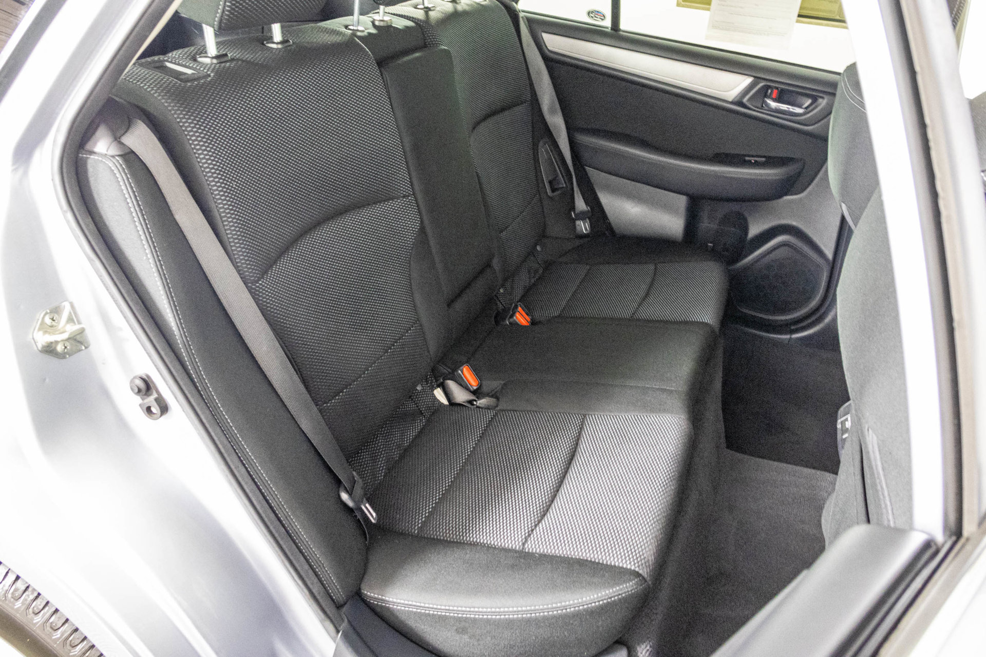 Used 2018 Subaru Outback 2.5i Premium AWD/4WD image 43