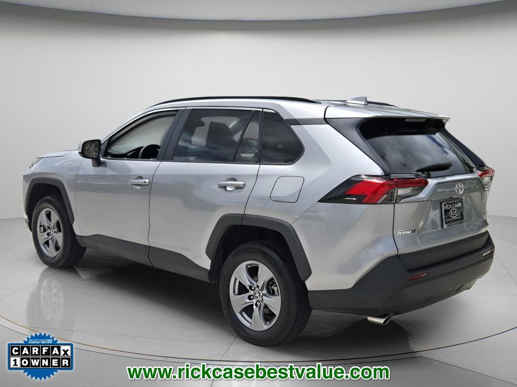 Used 2023 Toyota RAV4 XLE w/ Convenience Package image 8