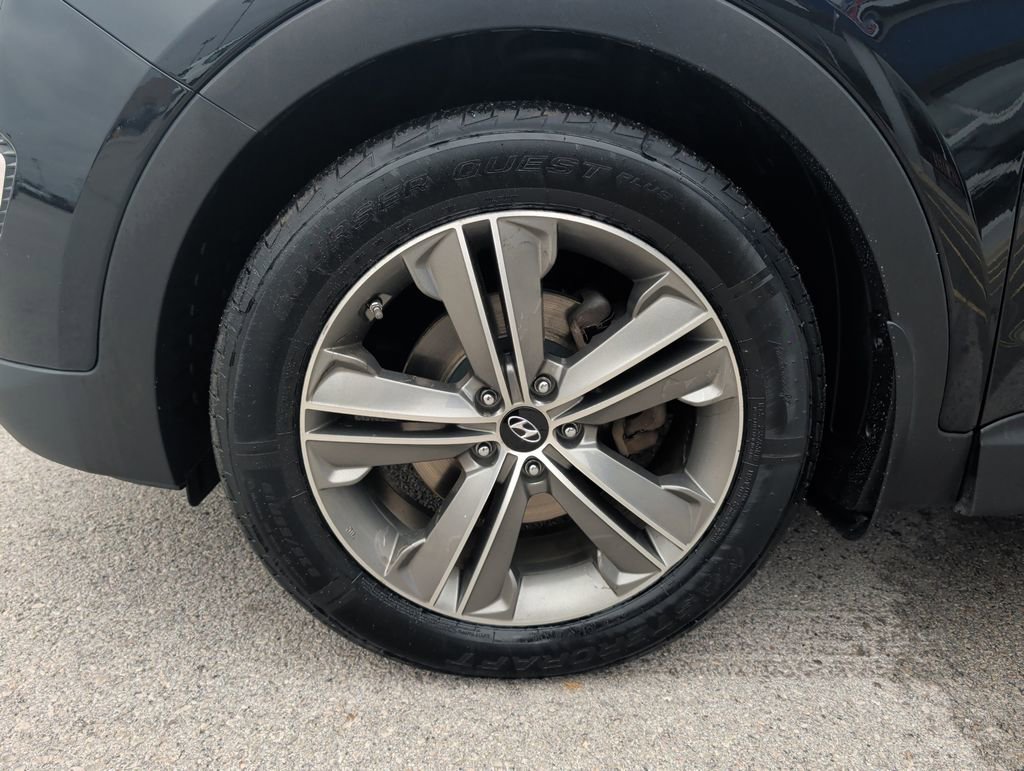 Used 2015 Hyundai Santa Fe Limited w/ Option Group 04 image 4