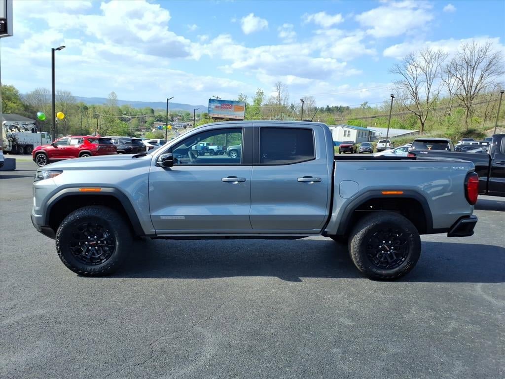 New 2026 GMC Canyon Elevation AWD/4WD image 2