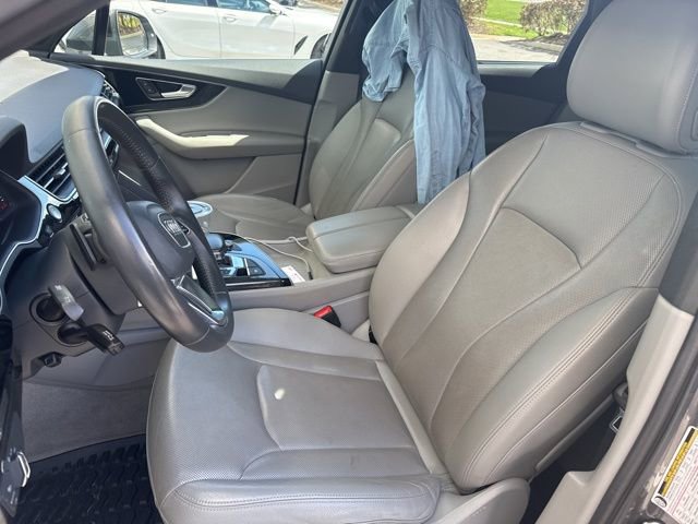 Used 2019 Audi Q7 3.0T Premium Plus image 4