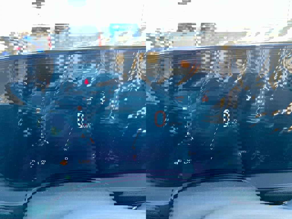 New 2026 Buick Envista Sport Touring w/ Studio Series image 32