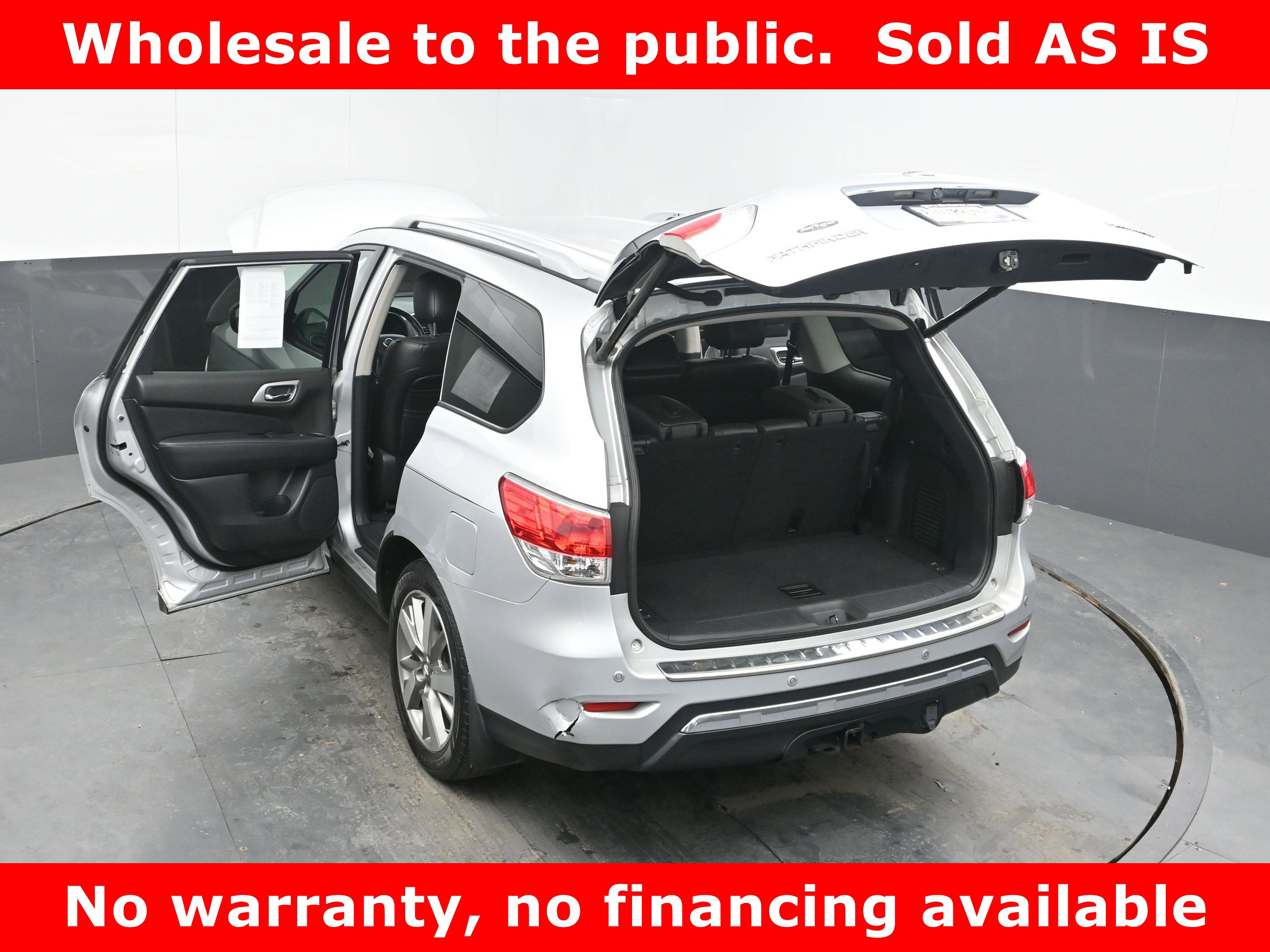 Used 2013 Nissan Pathfinder Platinum image 39