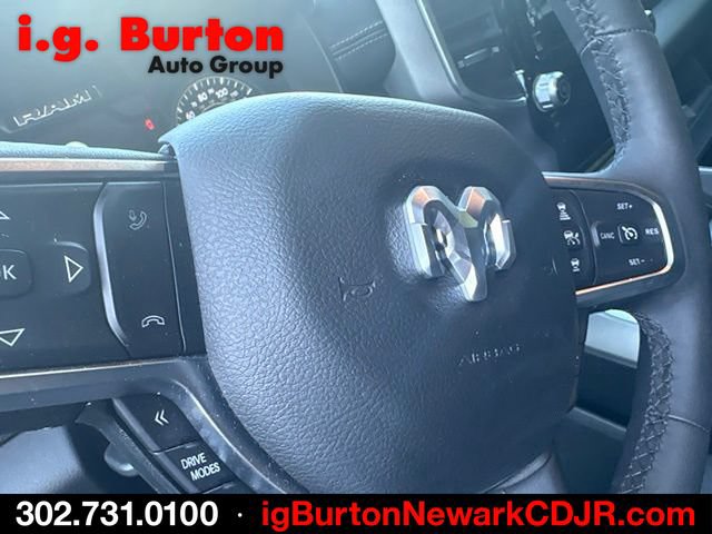 Used 2025 RAM 1500 Big Horn AWD/4WD image 7