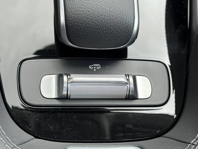 New 2025 Mercedes-Benz GLS 450 4MATIC image 32