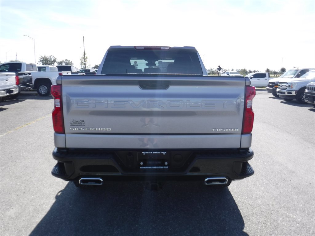 Used 2025 Chevrolet Silverado 1500 Custom Trail Boss image 7