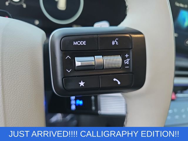 Used 2024 Hyundai Santa Fe Calligraphy image 20