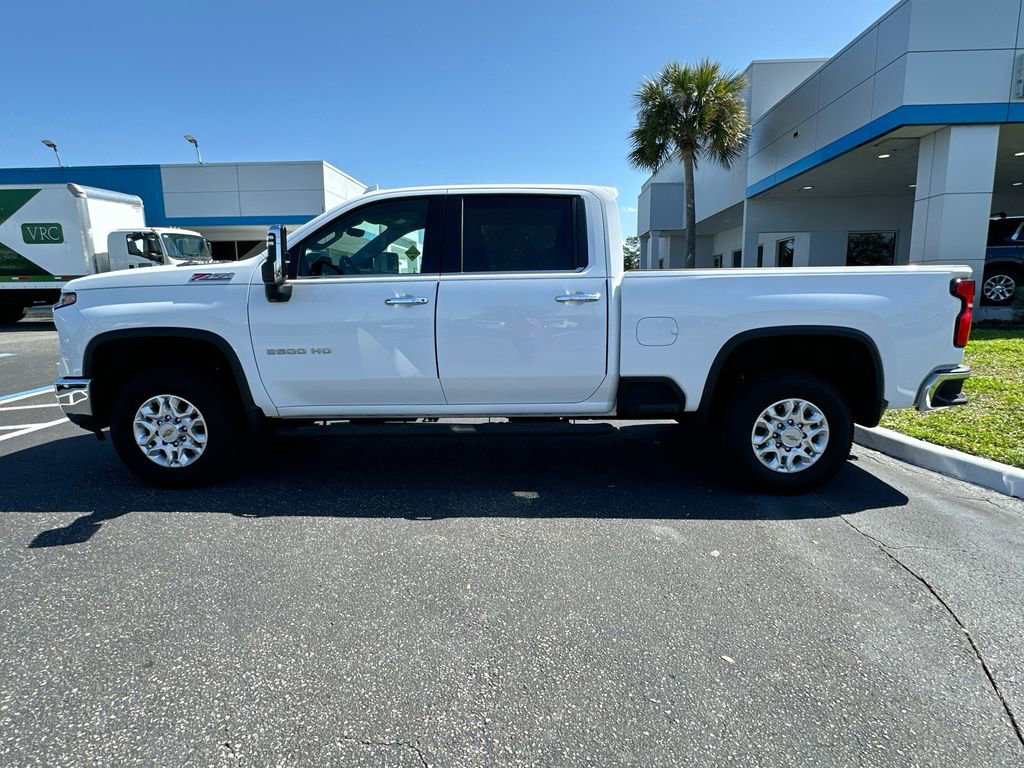 Certified 2024 Chevrolet Silverado 2500 LTZ w/ LTZ Plus Package image 9