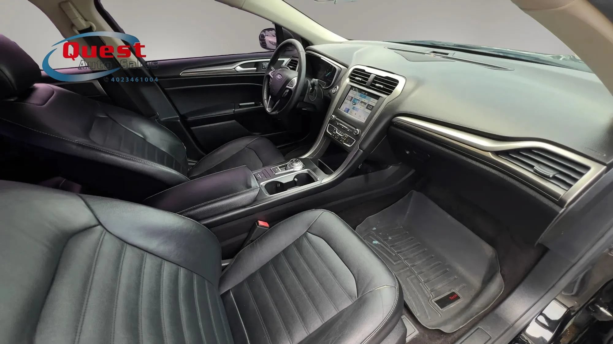 Used 2017 Ford Fusion Energi SE FWD image 12